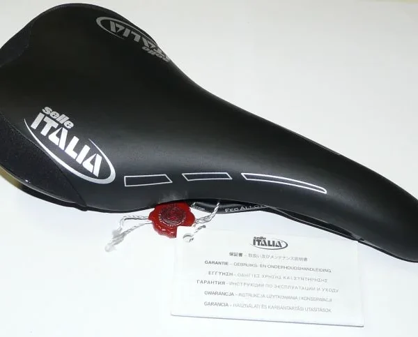SELLE ITALIA XR NYEREG - UTOLSÓ 2 db 2070035393